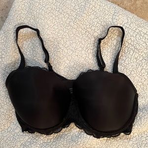 Victoria Secrets push up bra